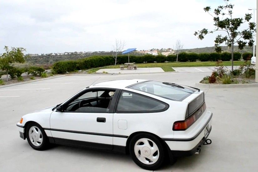 White Honda CRX Si