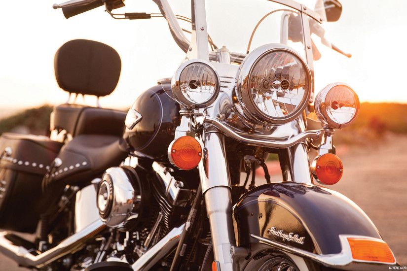 Harley-Davidson Heritage Softail Classic 2560x1440 2560x1600 3840x2160