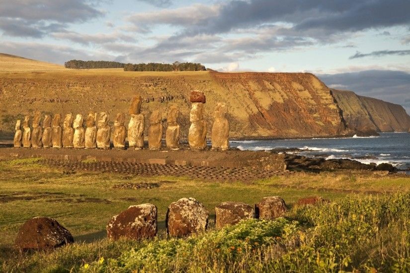 Ancient stone statues on Easter Island wallpaper