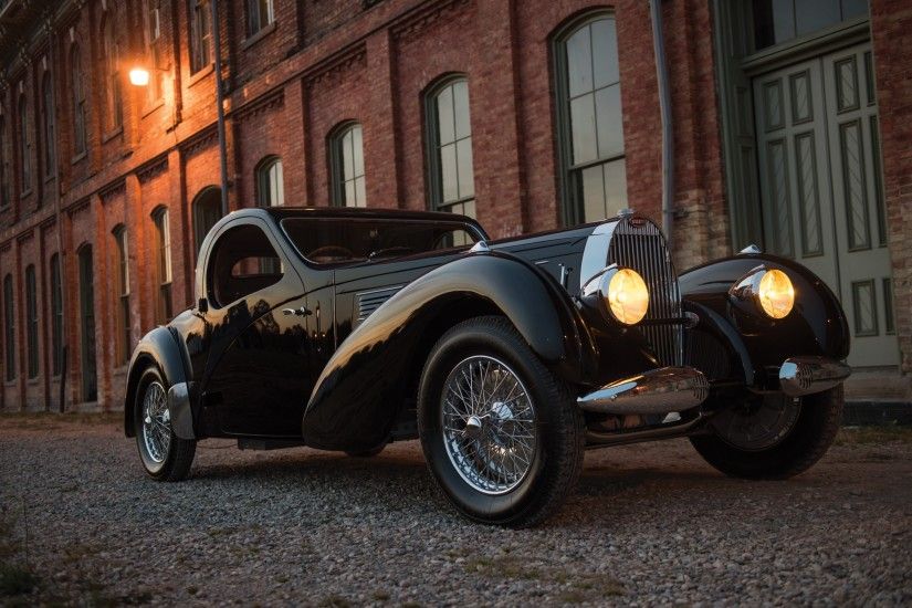 Bugatti Vintage Car