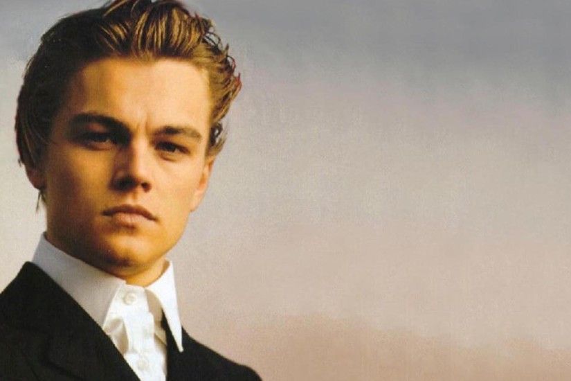 ... Kate Winslet and Leonardo DiCaprio Titanic - wallpaper.