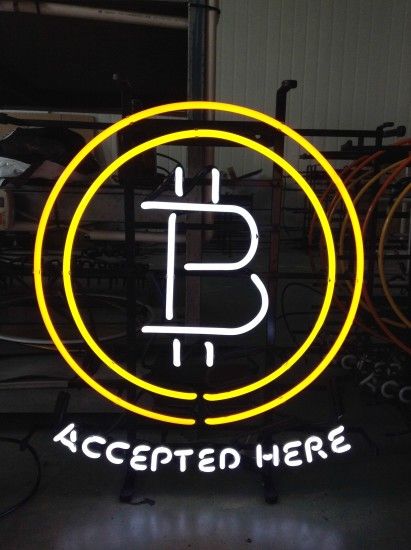 More retailers accepting Bitcoin.