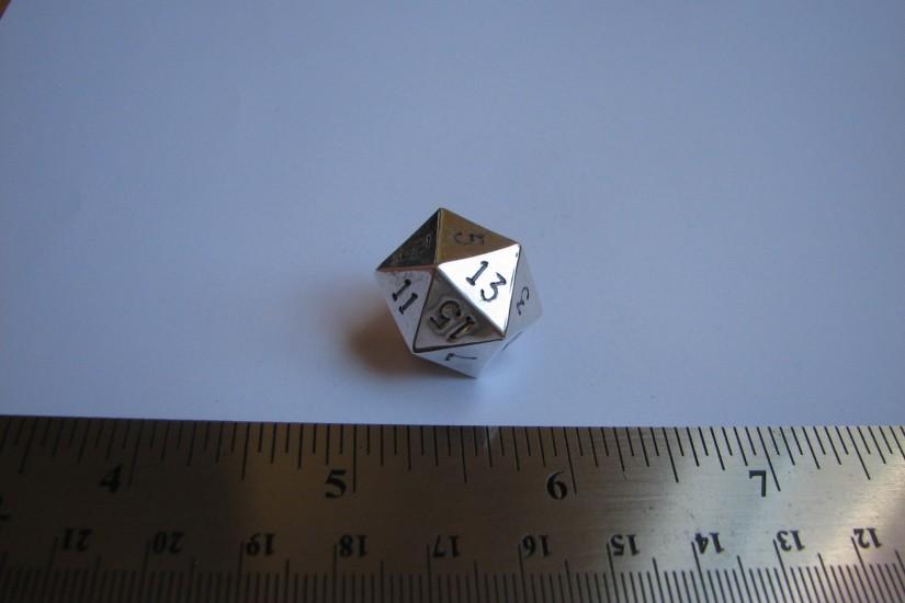 ... Dice : d20 sterling silver