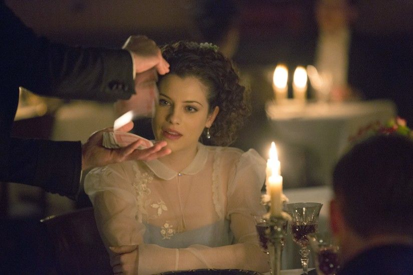 TV: Jessica de Gouw Gets Romanced in Stills from the Next Four Episodes of  “Dracula”
