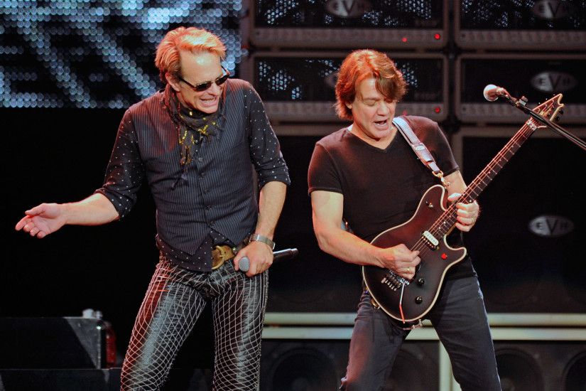 Van Halen Releasing First Live Album Featuring David Lee Roth; Where Did  Band Record Landmark Album? : Buzz : Music Times