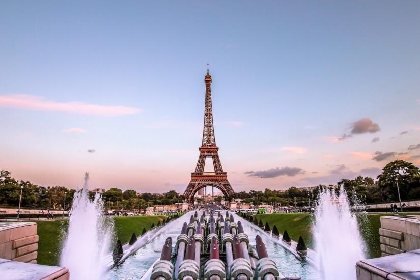 Best Eiffel Tower Wallpaper HD.