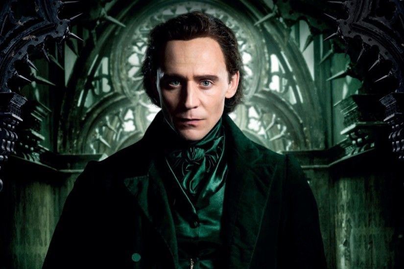 Tom Hiddleston In Crimson Peak 2015