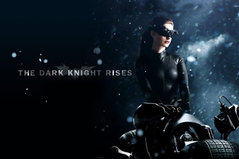 Catwoman - The Dark Knight Rises wallpaper