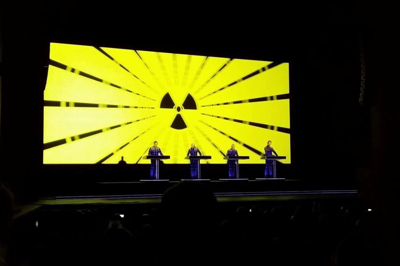 Kraftwerk - Radioactivity live @ Opera Firenze 16/11/2015