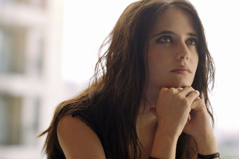 Eva Green daydreaming for 1920x1080
