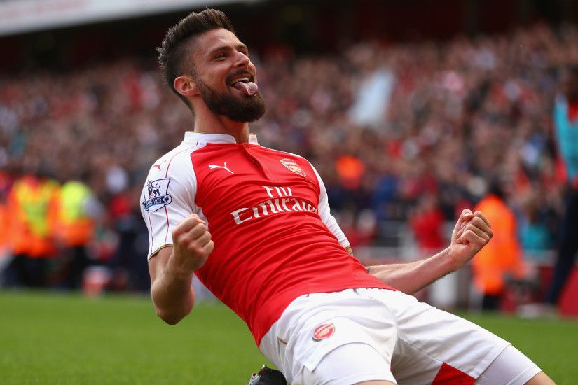 I'm not worried, I came back very late from the Euros", said Giroud. "It  was normal to throw me in gradually. There is no problem on that side.”