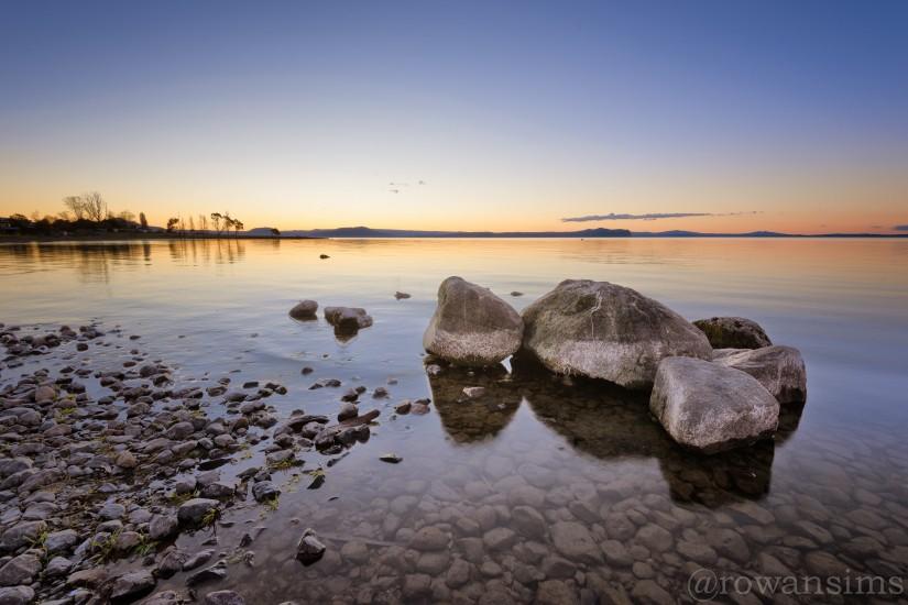 September 2014 desktop wallpaper Landscape photo sunset Lake Taupo New  Zealand