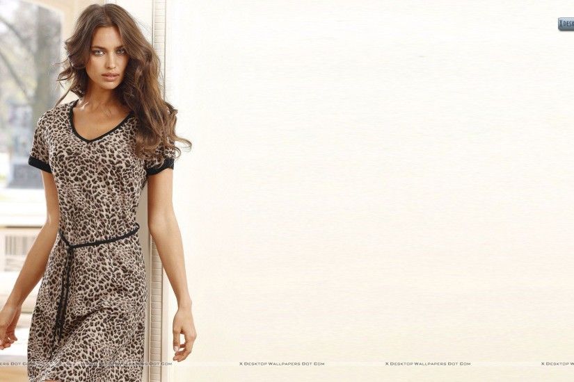 You are viewing wallpaper titled "Irina Shayk ...
