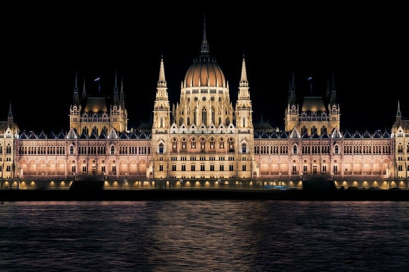 Hungarian Parliament Night Budapest Free Wallpaper HD