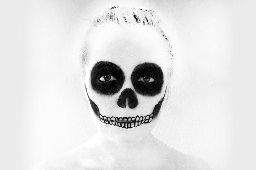 Skull Makeup B-w Face Dark Skulls Halloween Wallpaper At Dark Wallpapers