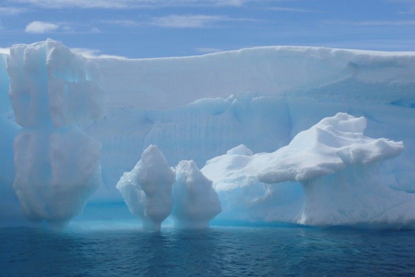 Download now full hd wallpaper iceberg sea greenland giant glow ...