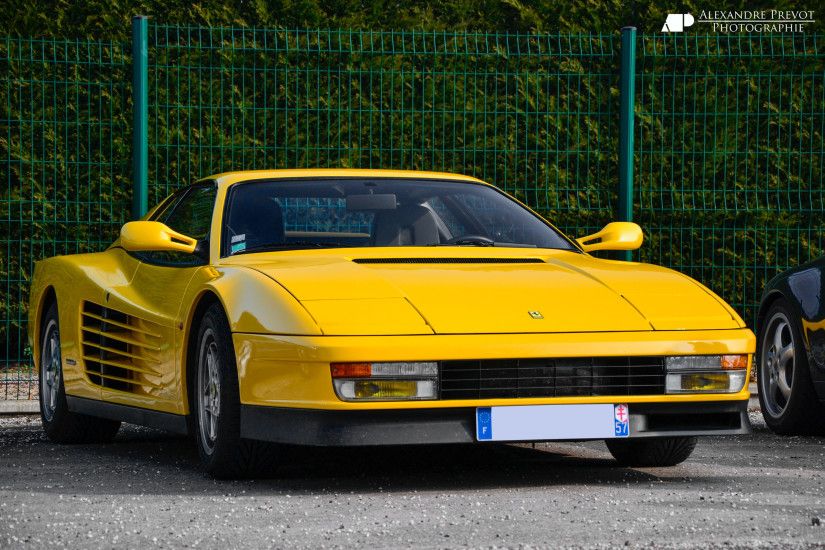File:File" 13 - Italian supercar - yellow Ferrari Testarossa.jpg