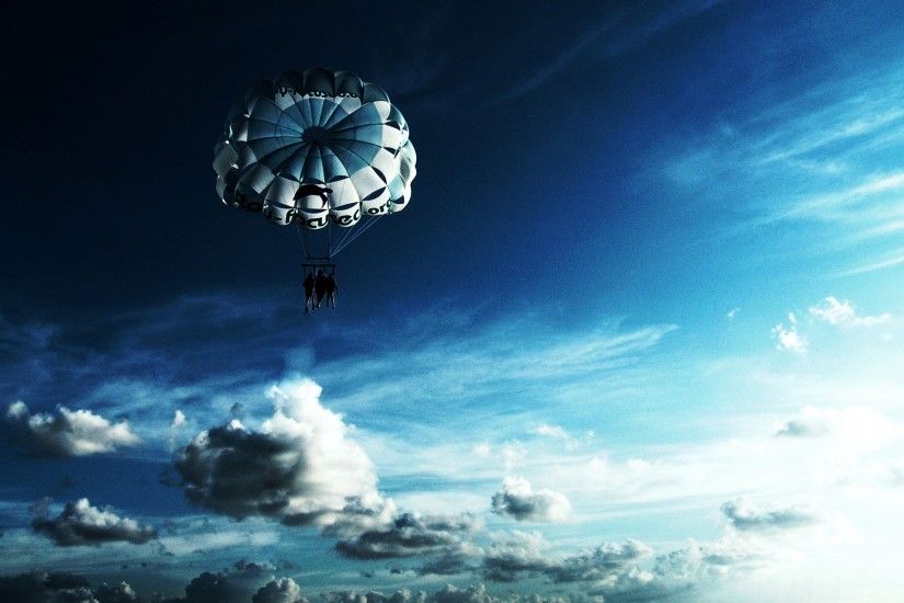Sky Parachuting