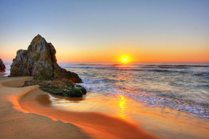 ... The inspiring view of sunrise on Tathra Beach, Australia