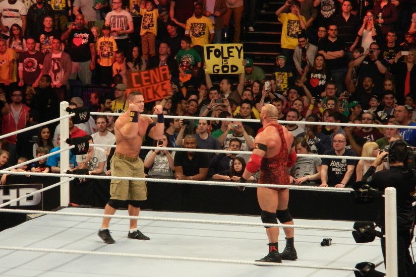 ... WWE Raw ...