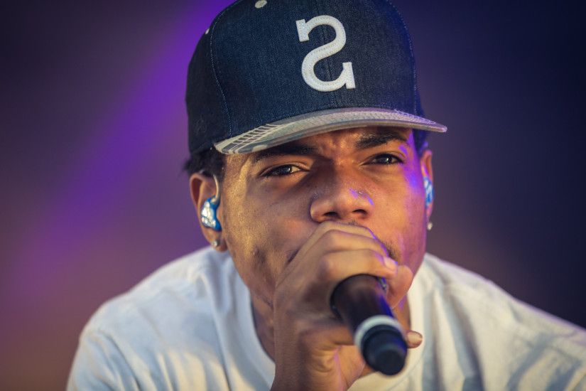 Chance The Rapper Covers Kanye West's “Family Business” At Summers End Fest