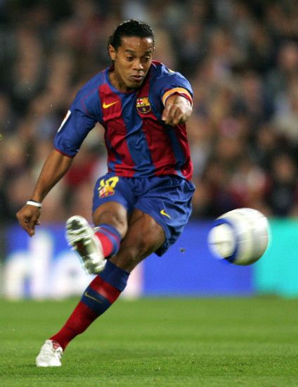 FC Barcelona's Brazilian Ronaldinho shoo - Hacked by HiLLs