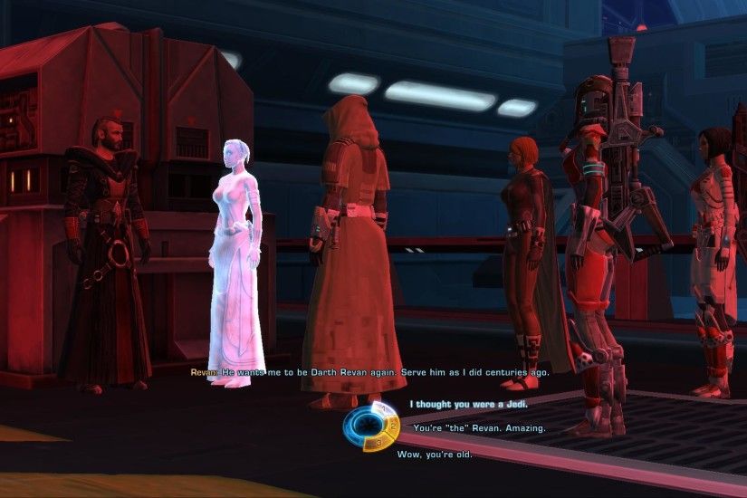 They removed the shoulderpads to have the hood down more showable and it  looks like the Kotor robes with the iconic chain.  http://i.imgur.com/itKCUCb.jpg