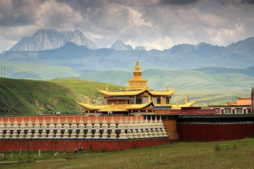 UltraHD wallpaper icon Muya Golden Pagoda - Tibet wallpaper