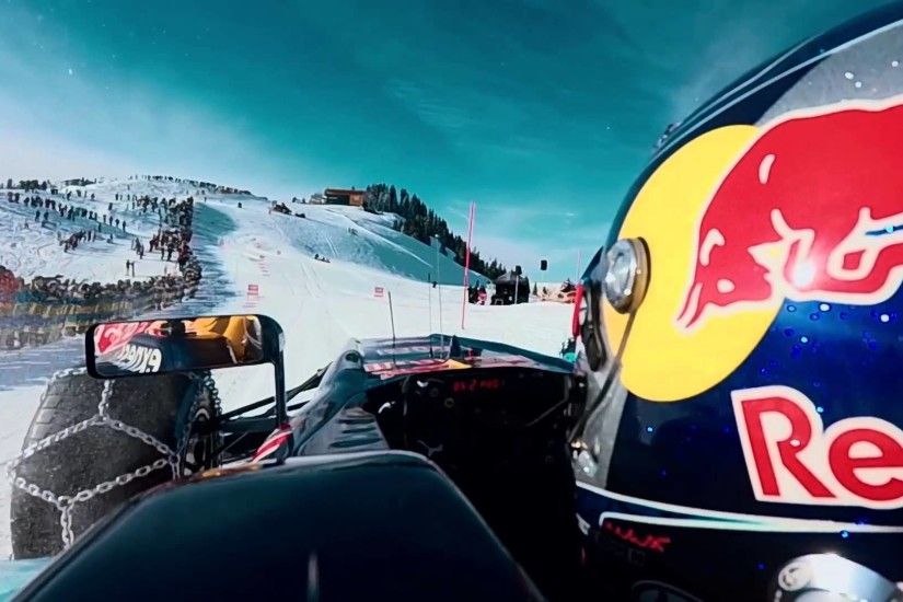 F1 driver vs. Skier - Red Bull Racing Show Run 2016 Austria