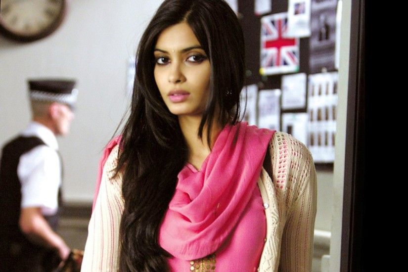 1920x1200 Diana Penty Wallpapers | Free Download HD Hot Bollywood Actress  Images