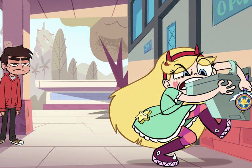 S1e1 star biting water fountain.png