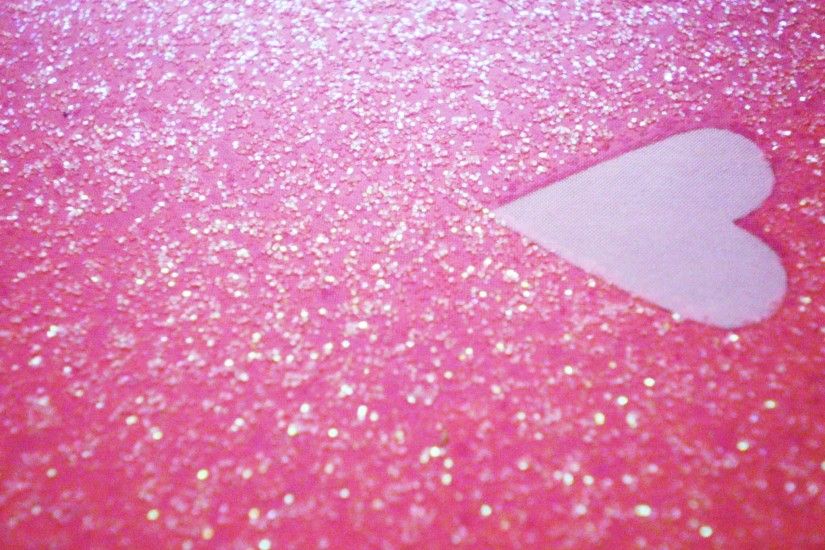 Glitter Pink Heart HD Wallpaper.