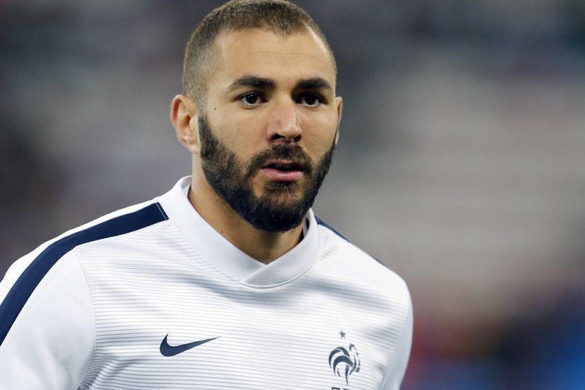 Benzema to remain in Real Madrid till 2021