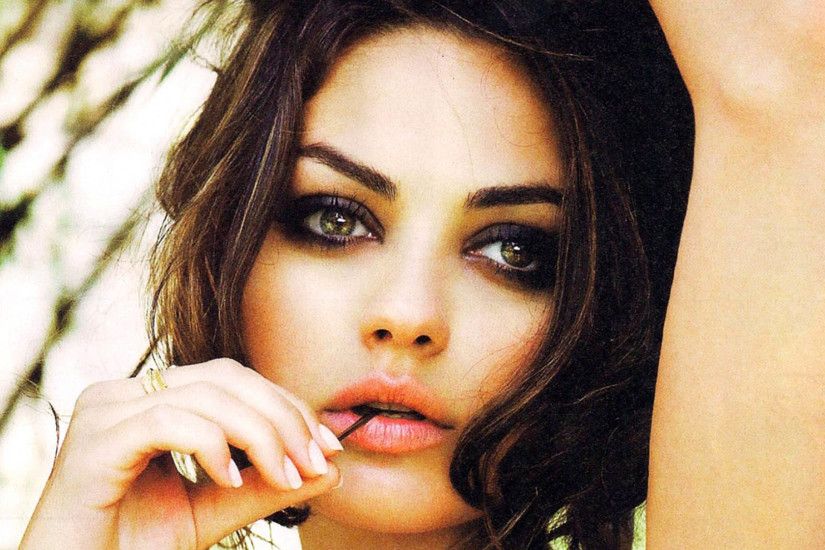 Mila Kunis Beautiful Face 1920x1080 wallpaper
