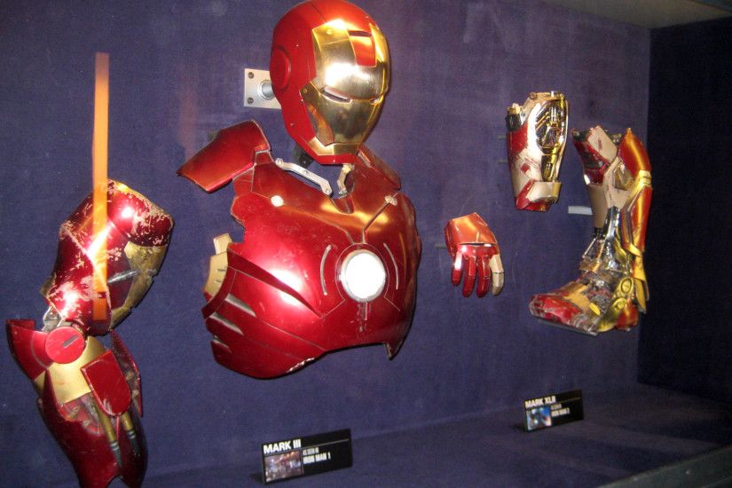 Disneyland-Iron-Man-Hall-of-Armor (22)