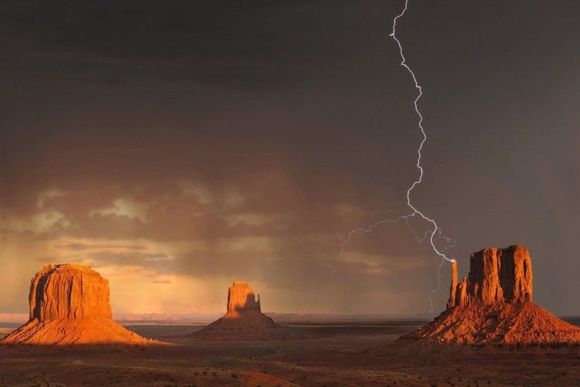 Monument Valley Lightning