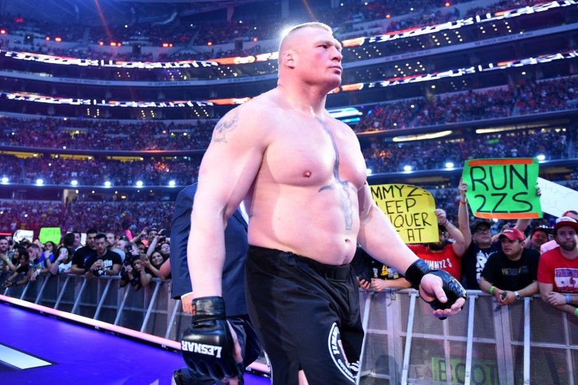WWE Superstars and MMA fighters react to Brock Lesnar competing at UFC 200