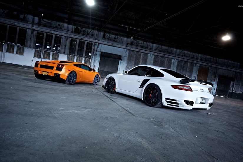 Lamborghini Gallardo and Porsche 911 wallpaper