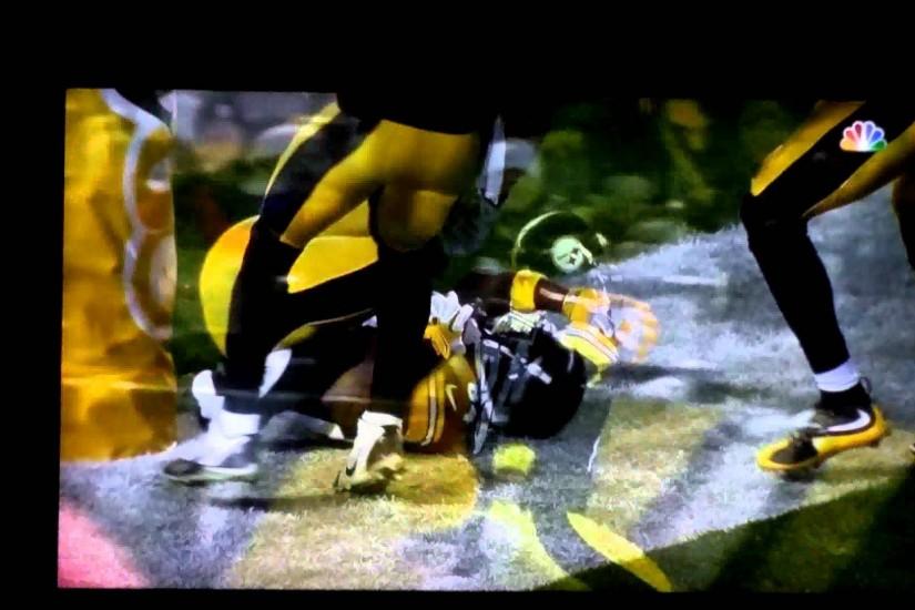 Steelers 84 Antonio brown touchdown pole hug!