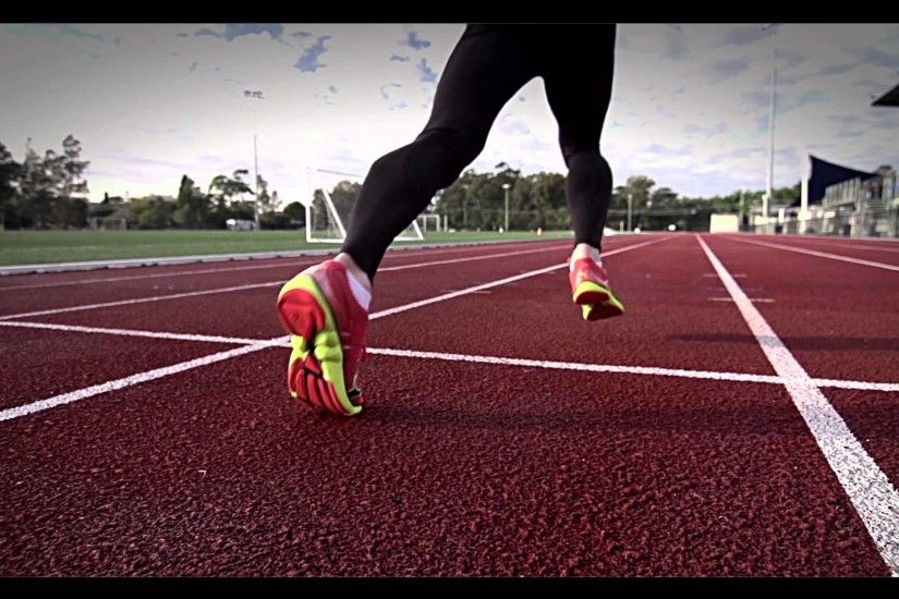 Puma Mobium on track - Adaptive Running Technology - The Athlete's Foot -  YouTube