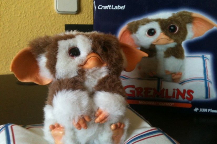 Gizmo Gremlins Wallpaper Gizmo front 2048x1536