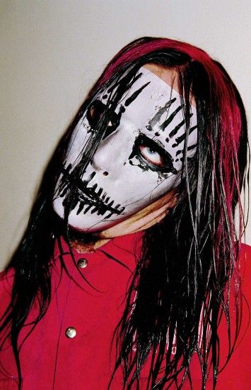 The Definitive History Of Every Slipknot Mask