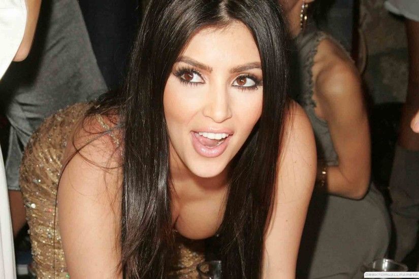 kim-Kardashian-Hot-HD-Wallpapers-Free-Download-For-