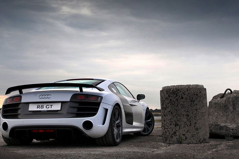 wallpaper.wiki-Audi-R8-Images-PIC-WPE0011958