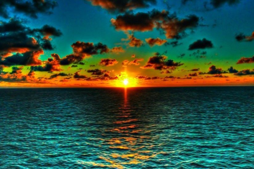 Beautiful Ocean Sunset Wallpaper