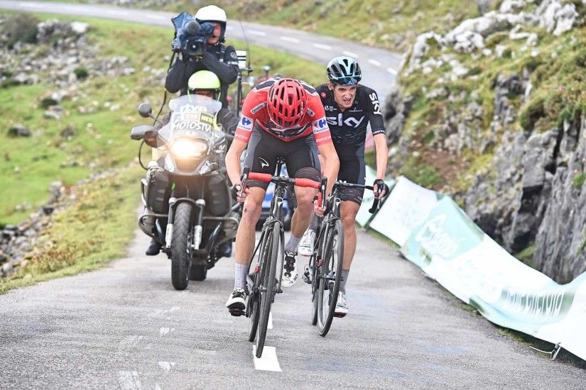 Chris Froome and Wout Poels accelerated further back, and the former will  now ride into Madrid in the red jersey (Pic: Sirotti)