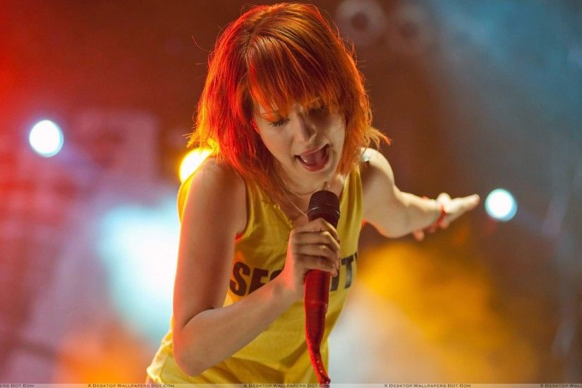 You are viewing wallpaper titled "Hayley Williams ...