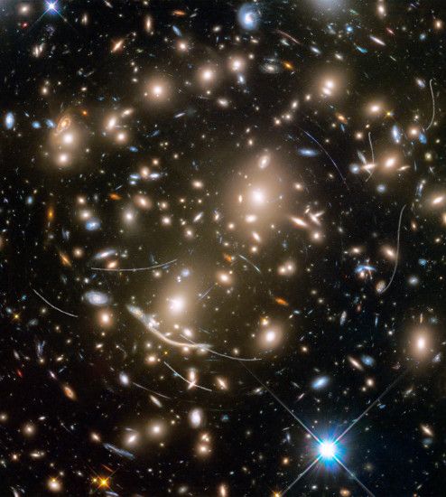Asteroids in Hubble Frontier Field Abell 370