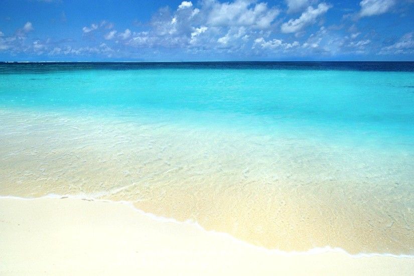 Earth - Beach Turquoise Horizon Tropical Scenic Sunny Sea Wallpaper