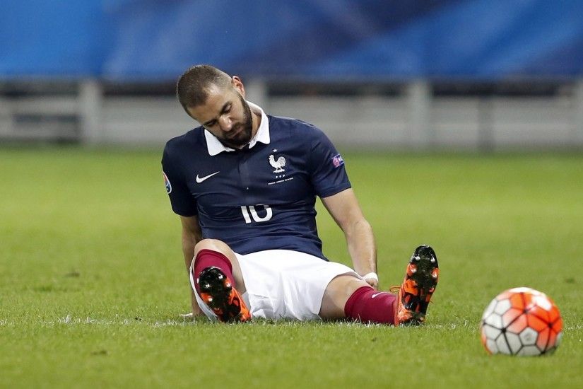 Benzema then reportedly tells Zenati: "He said to me: 'What do they want?'  I said to him: 'I do not know. My aim, my thing ends here, you see, my  train ends ...